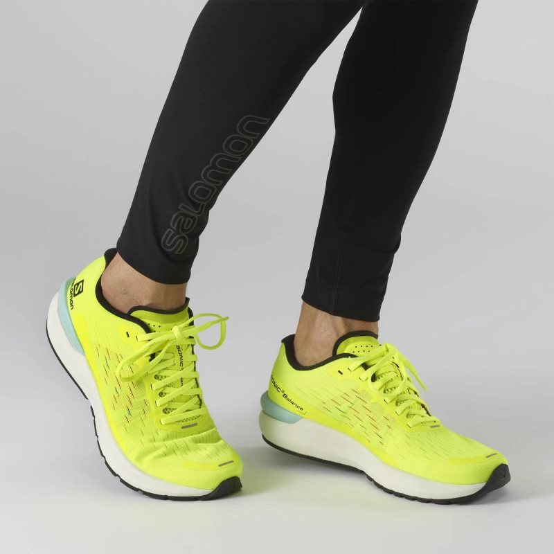 Chaussure running hotsell jaune fluo